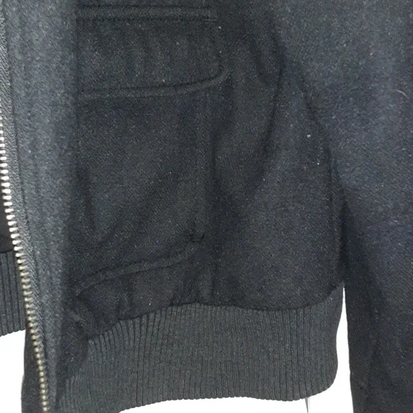 Wool Coat - Picture 4 of 9